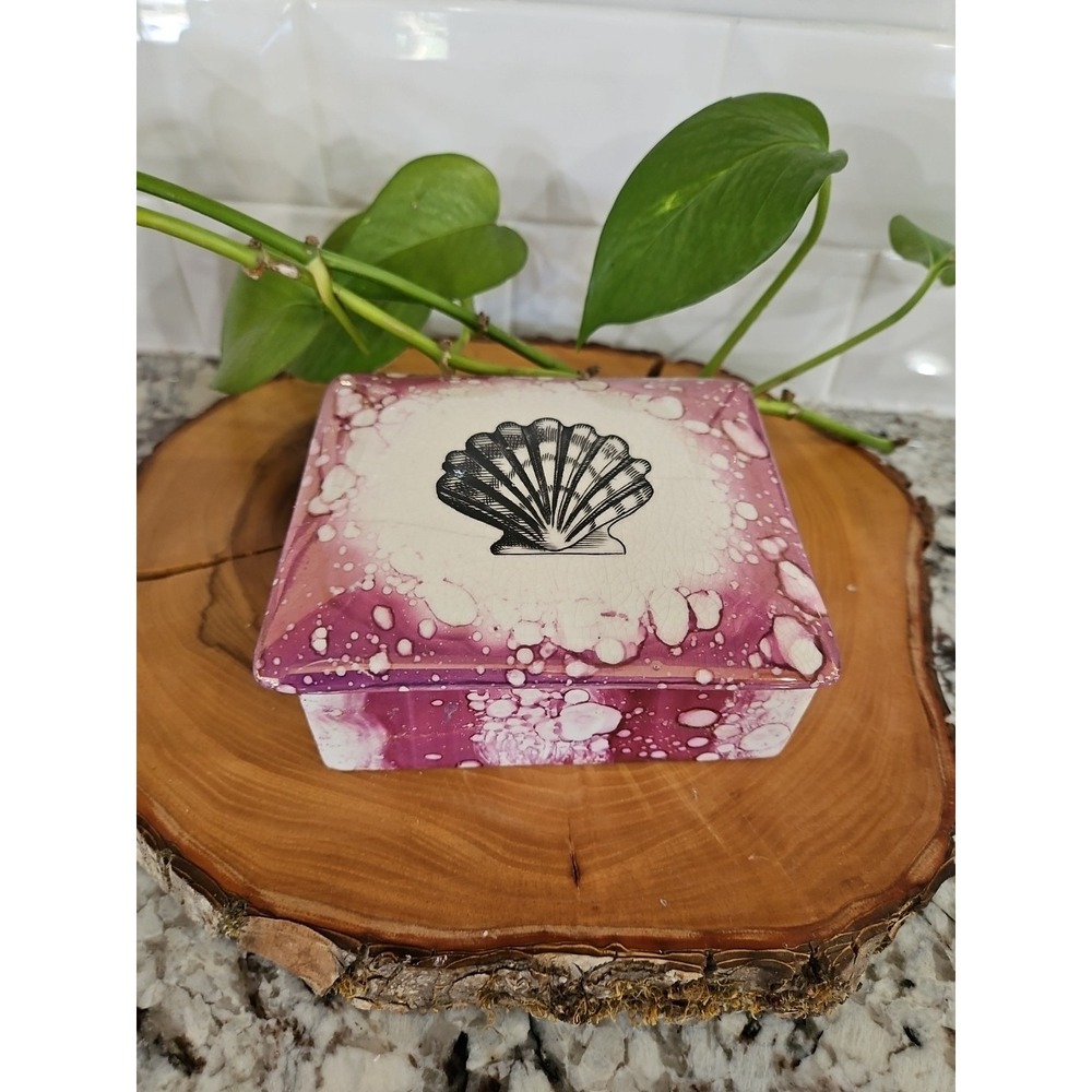 Vintage Gary's Pottery Ceramic Trinket Box Stoke On Trent England SEASHELL
